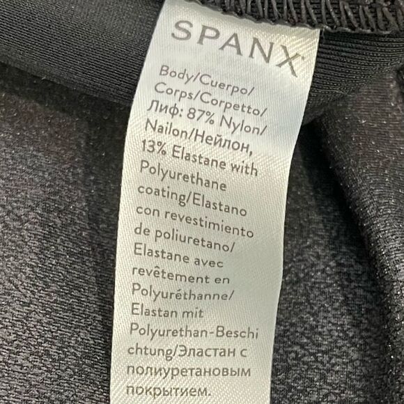 Spanx Ready to Wow Leggings - Picture 5 of 7